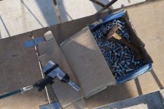 Анкерные болты и болты нормальной прочности