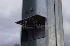 9. زاوية مثبتة على العارضة.